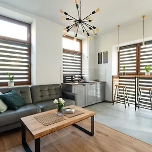  Apartmán Neo Unique & Bright Apartments, Free Parking, 15min Old Town & Kazimierz - By Homelike